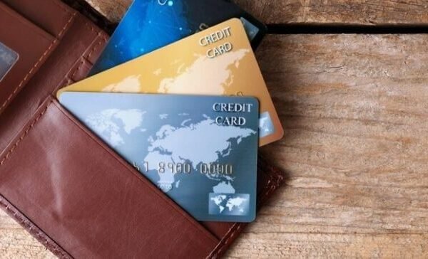 cartão de crédito para quem tem score baixo